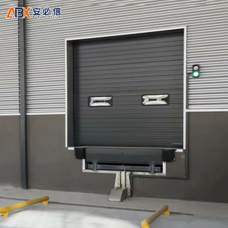威海市铝板滑升门